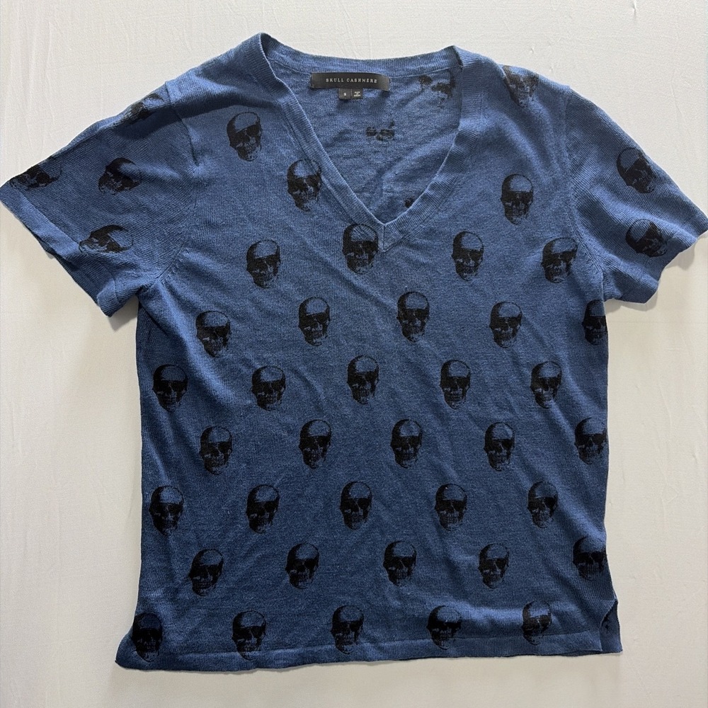 Skull Cashmere Linen Skull Print Sweater Women's Small Blue V-neck Short Sleeve